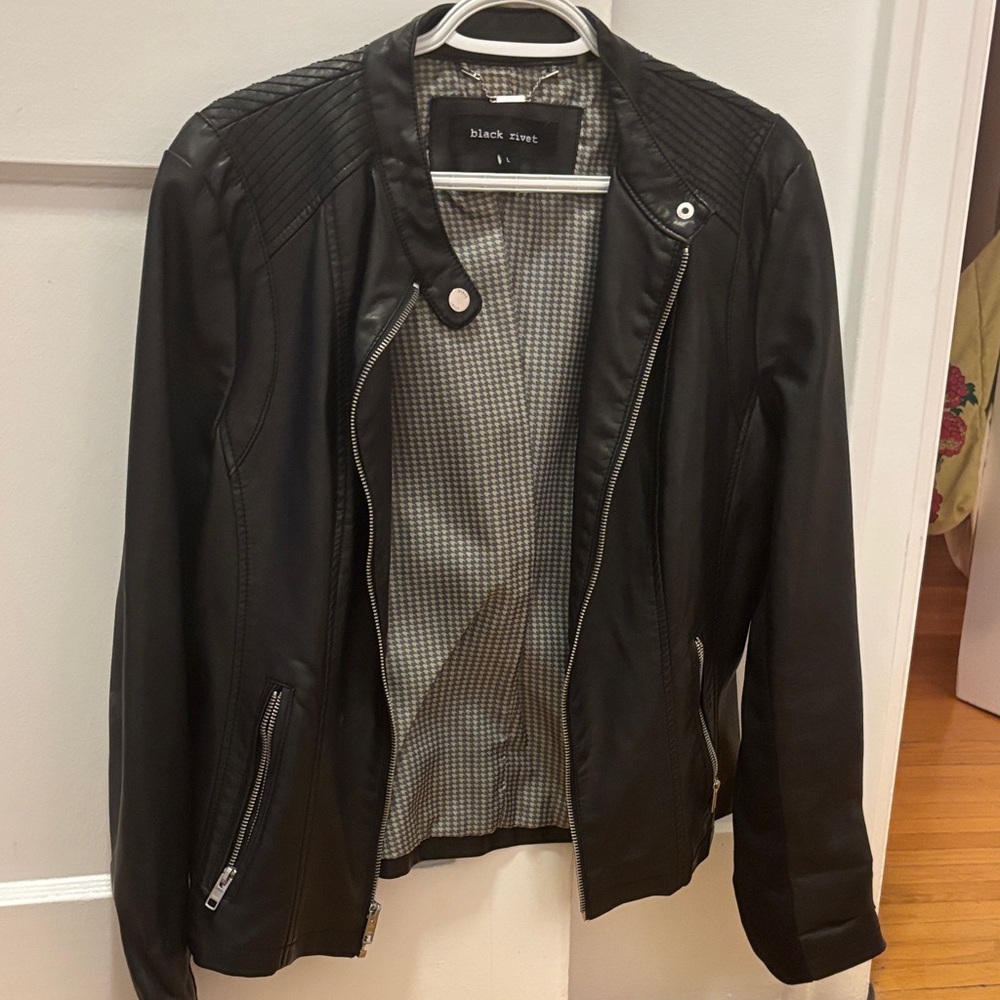 Black Rivet Women's Quilted Black Leather Jacket